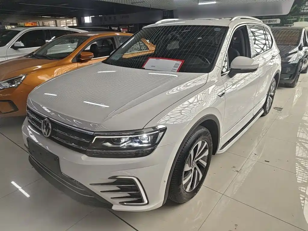 Volkswagen Tiguan L PHEV 2020 — фото 2