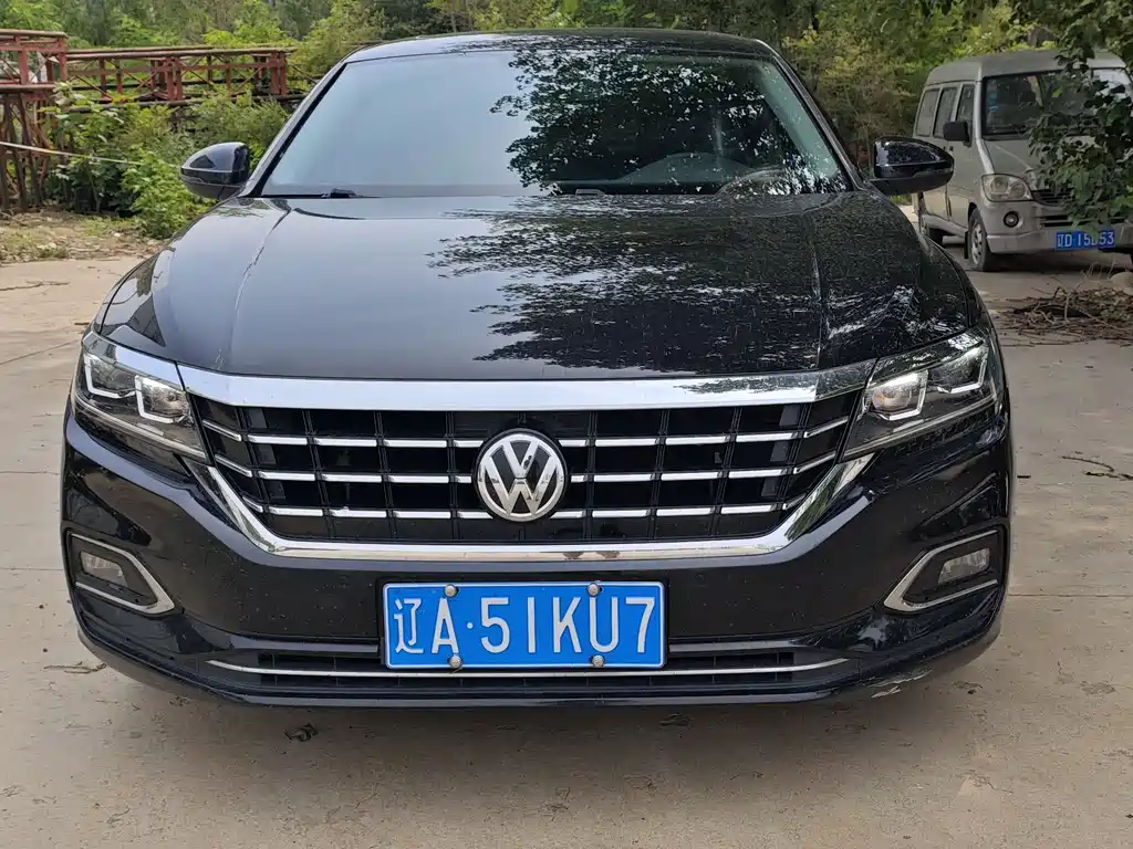 Volkswagen Passat 2019 — фото 2