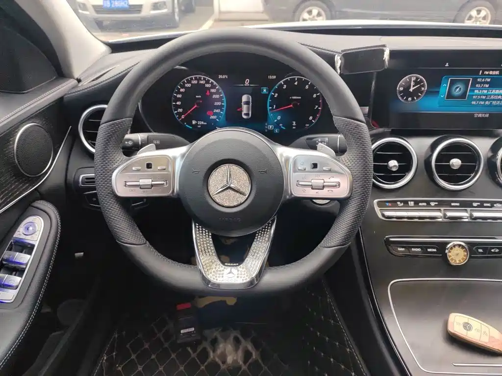 Mercedes-Benz C-Class 2021 — фото 11