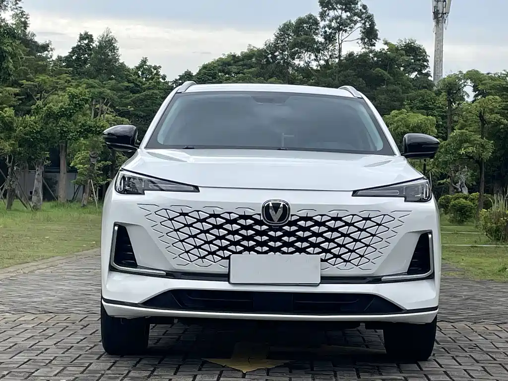 Changan CS55PLUS 2023 — фото 2