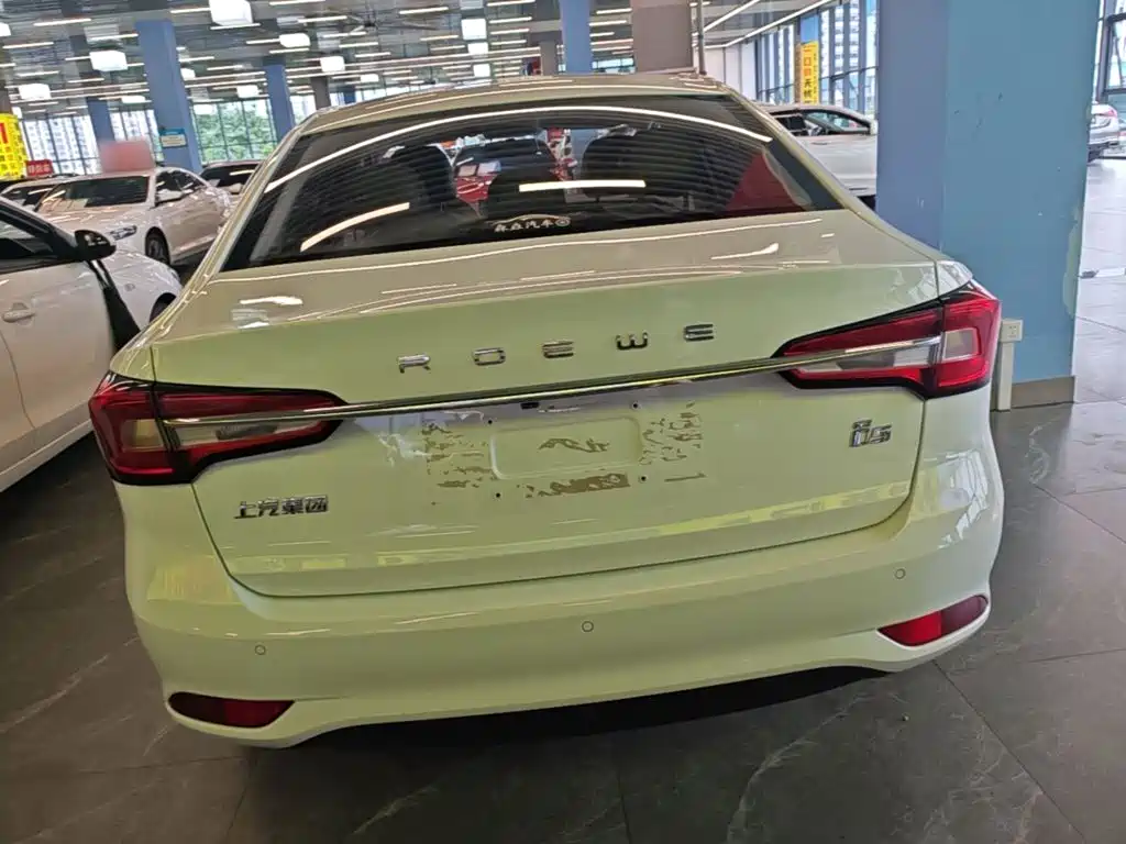 Roewe i5 2020