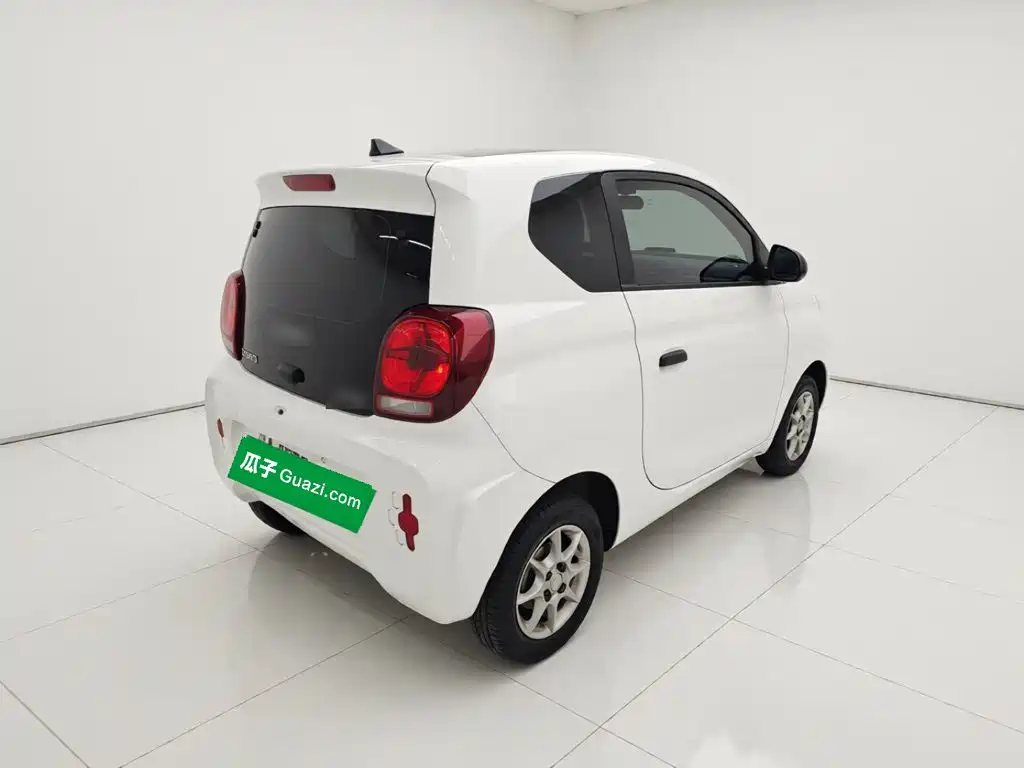 Roewe Clever 2022