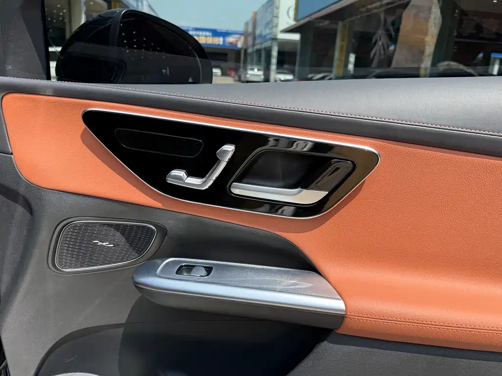 Mercedes-Benz GLC 2023 — фото 14