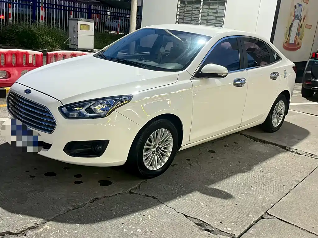 Ford Escort 2017