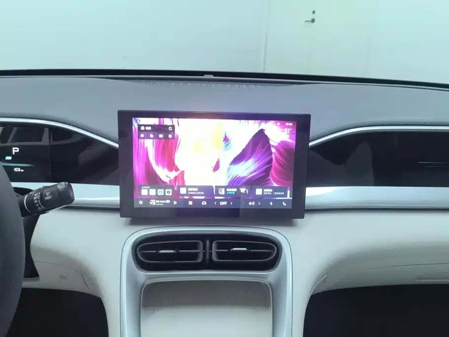 Geely Galaxy Starwish 2025 — фото 13