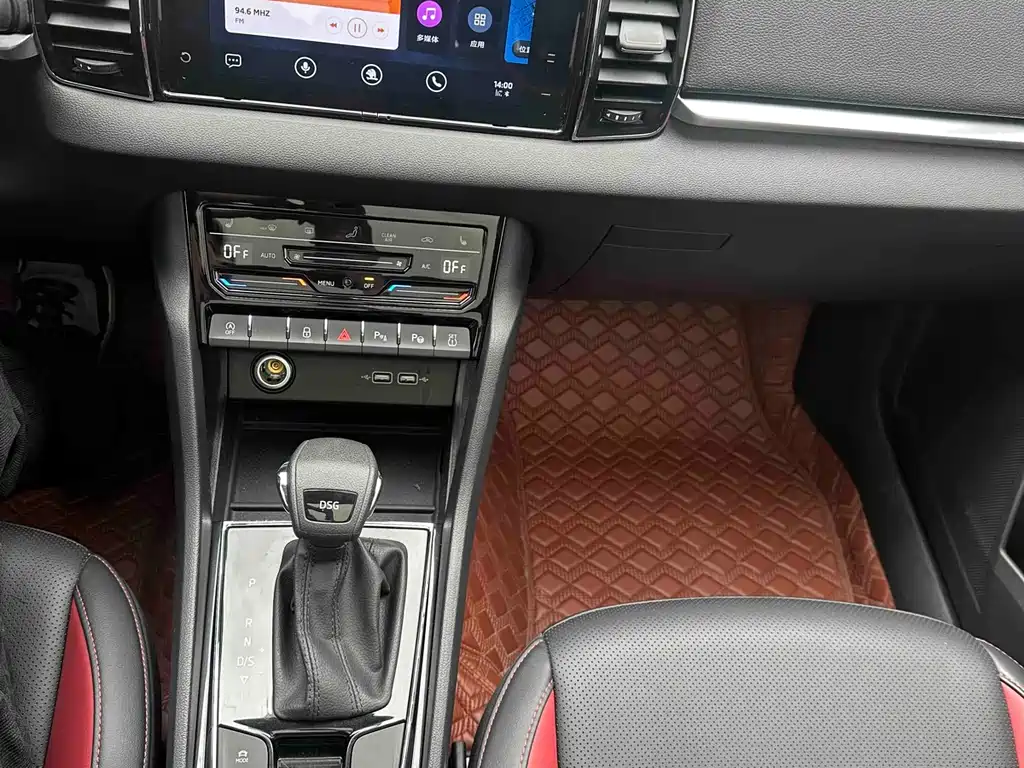 Skoda Karoq 2022 — фото 15