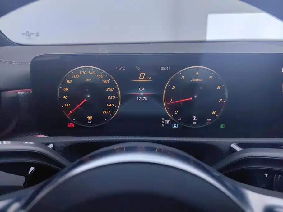 Mercedes-Benz A-Class 2023 — фото 14