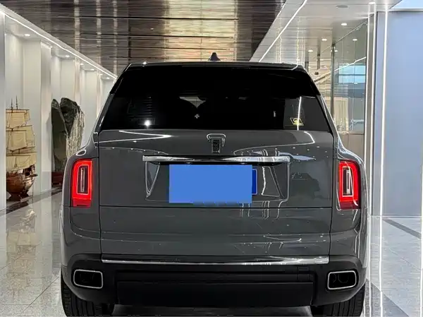 Rolls-Royce Cullinan 2018