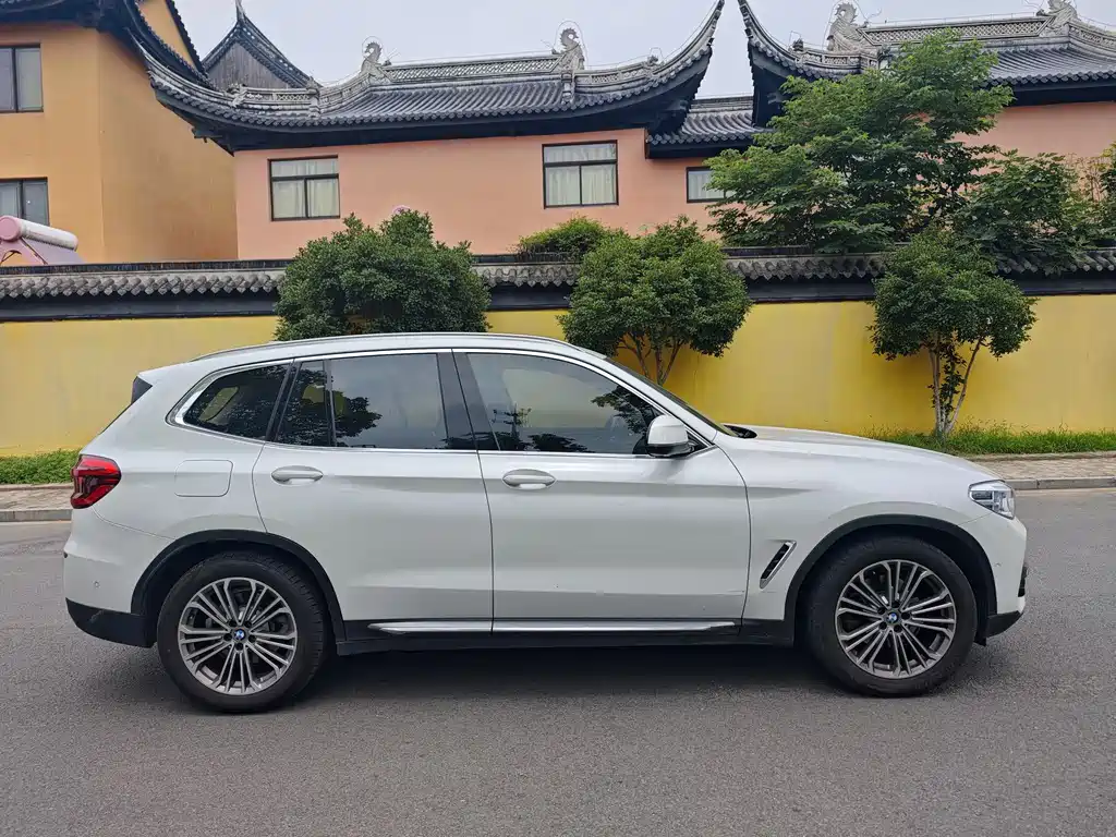 BMW X3 2018 — фото 10