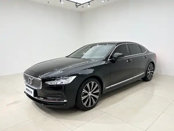 Volvo S90 2023