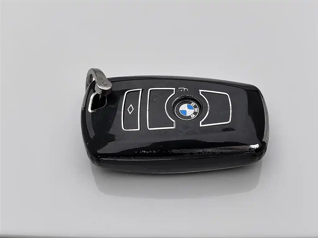 BMW 3 Series GT 2017 — фото 19
