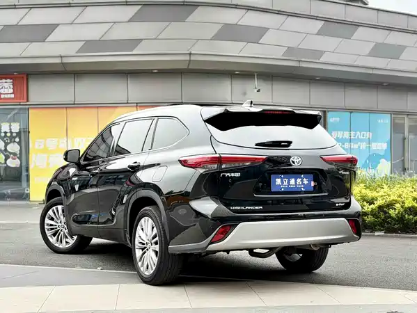 Toyota Highlander 2022