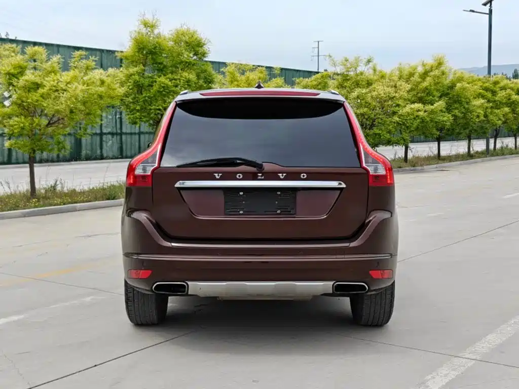 Volvo XC60 2014 — фото 12