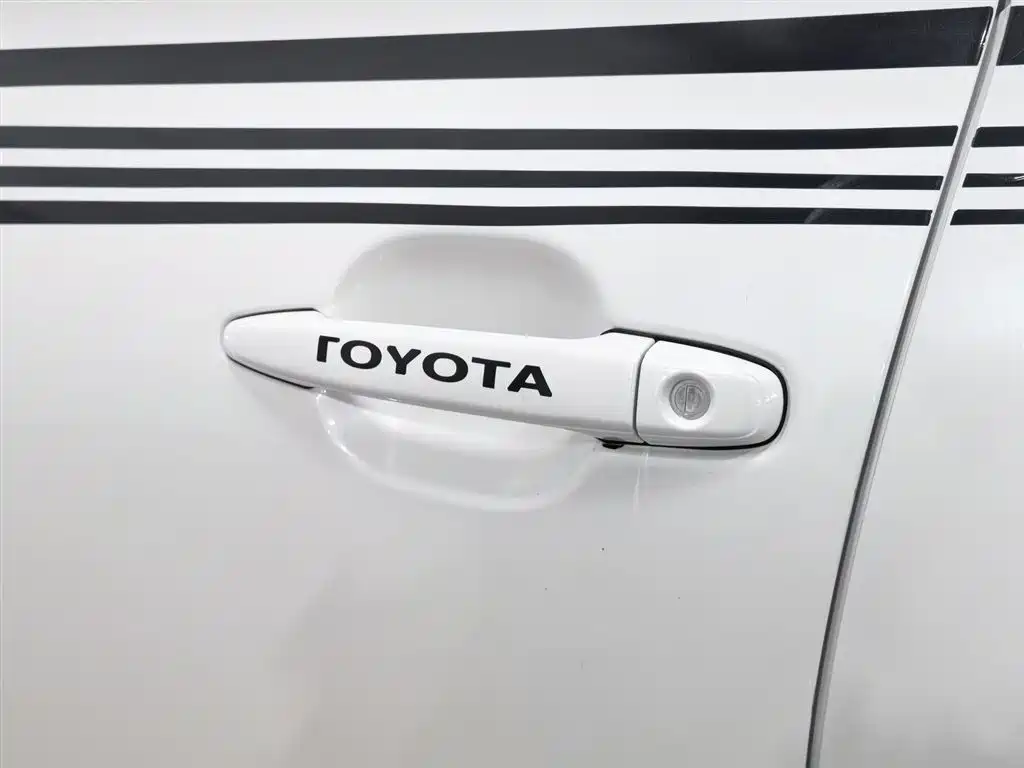 Toyota Highlander 2014 — фото 18