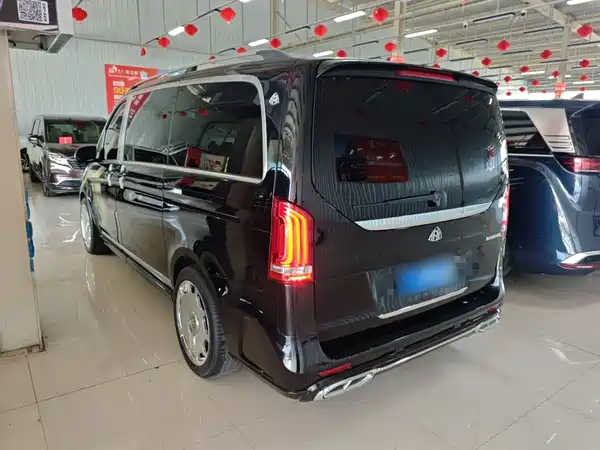 Mercedes-Benz V-Class 2022