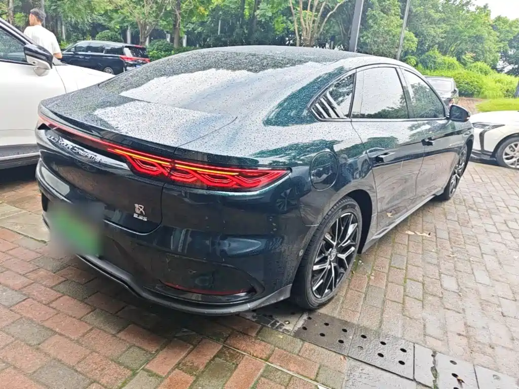 BYD Han 2024