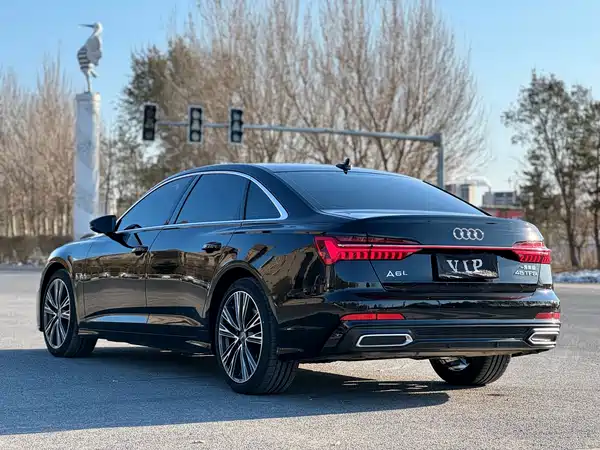 Audi A6L 2021