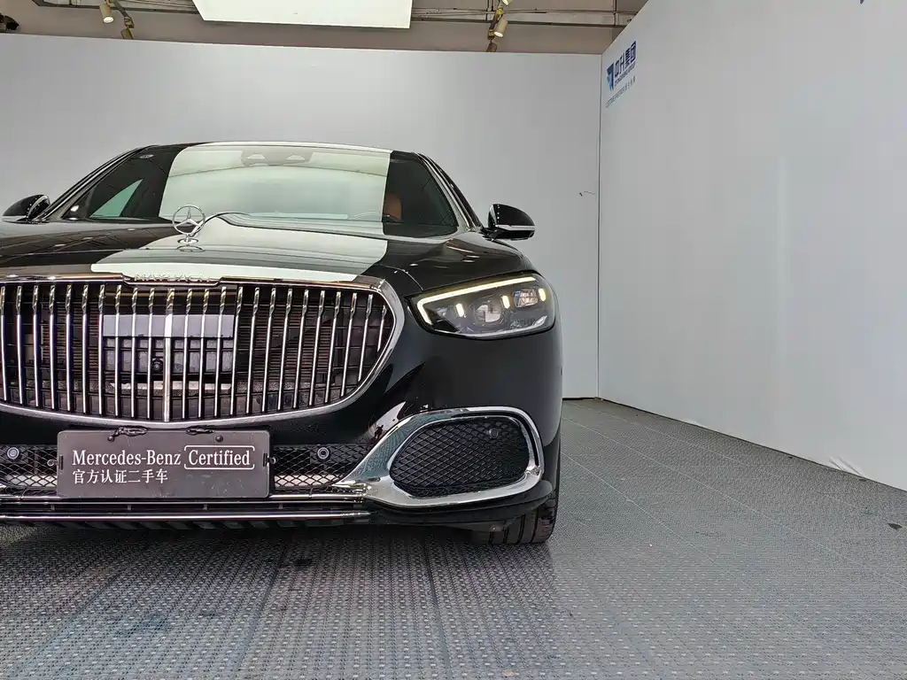 Mercedes-Benz Maybach S-Class 2025 — фото 19