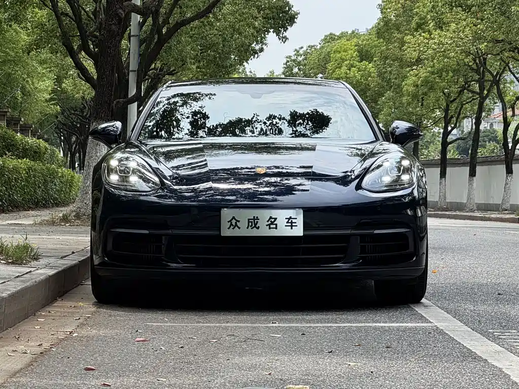 Porsche Panamera 2020 — фото 2