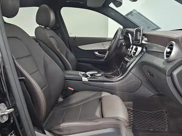 Mercedes-Benz GLC 2016