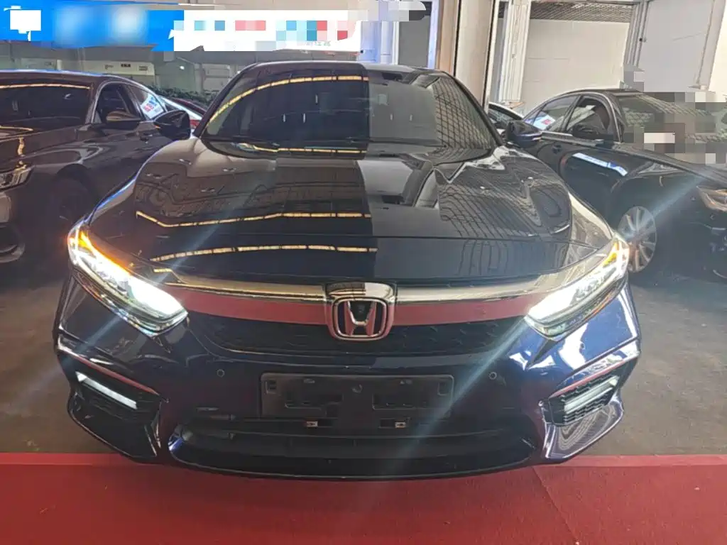 Honda Inspire 2021 — фото 3
