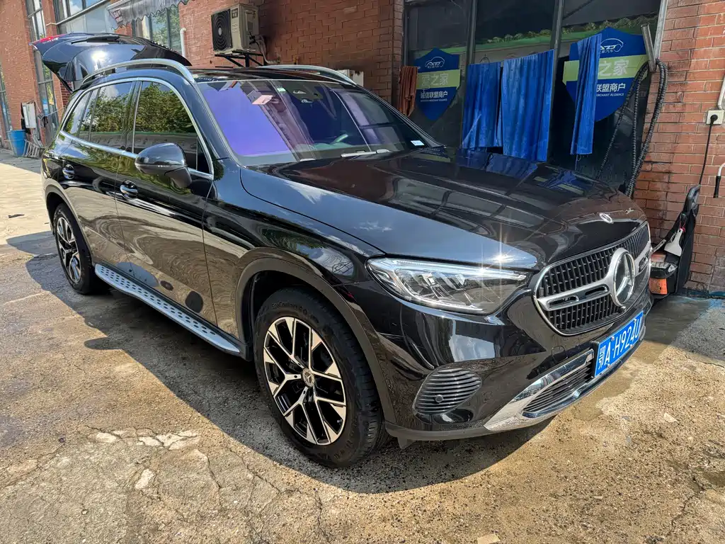 Mercedes-Benz GLC 2024