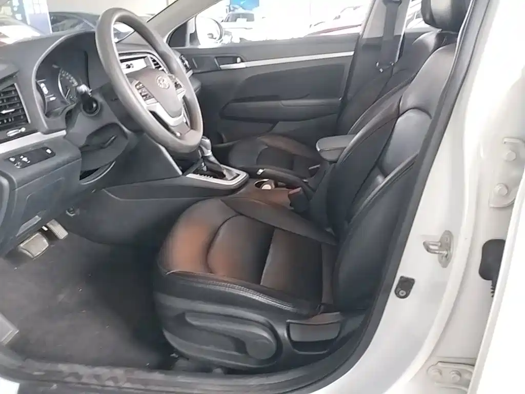 Hyundai Celesta 2017 — фото 15