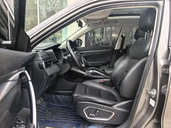 Geely Boyue 2020