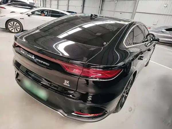 BYD Han 2025