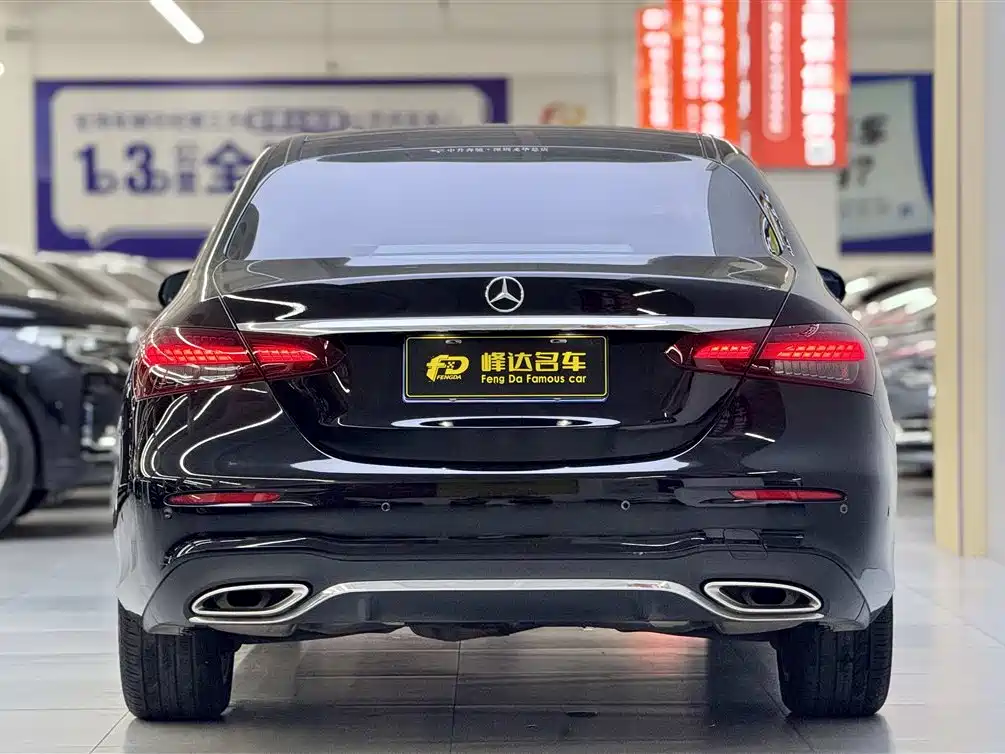 Mercedes-Benz E-Class 2022 — фото 4