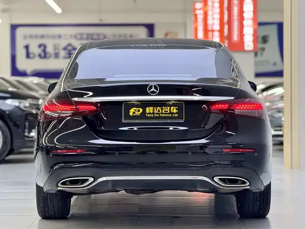 Mercedes-Benz E-Class 2022