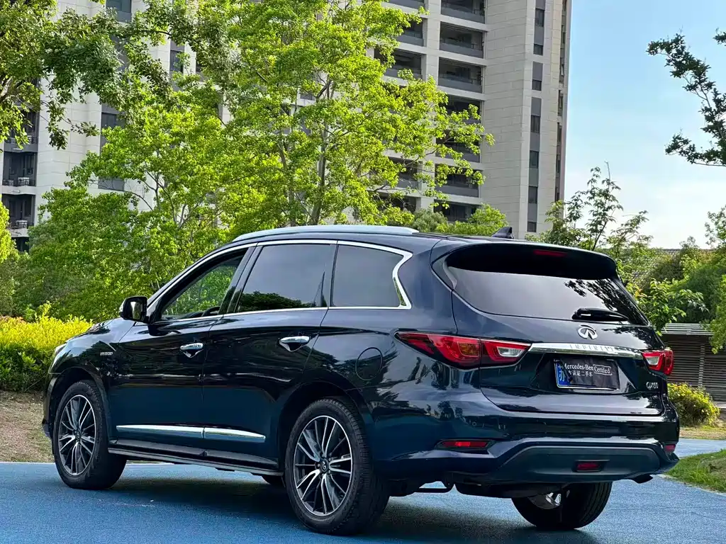 Infiniti QX60 2018 — фото 9