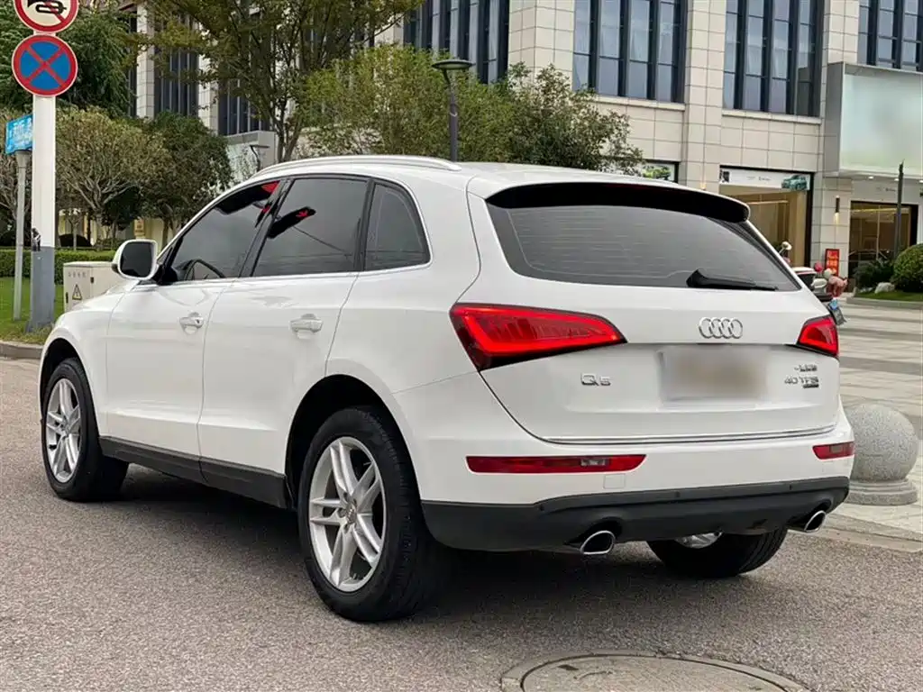 Audi Q5 2018 — фото 23