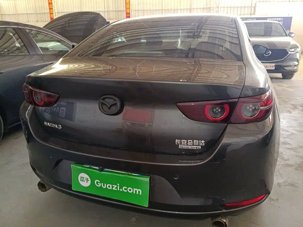 Mazda 3 Axela 2021