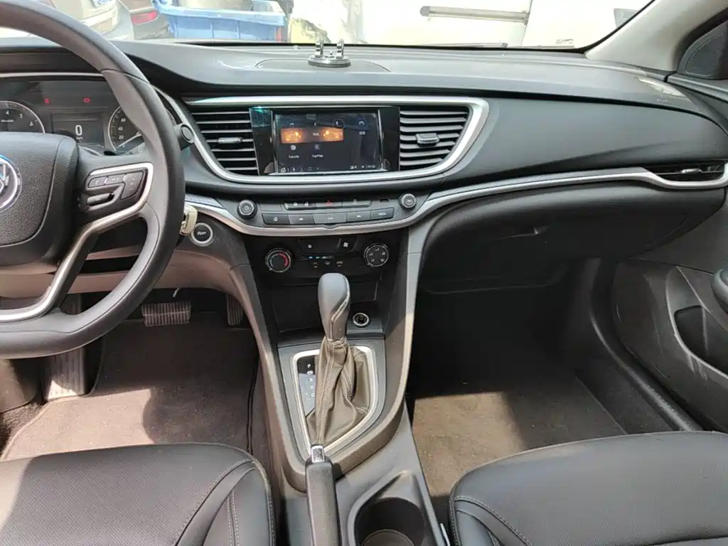 Buick Excelle GT 2022 — фото 13