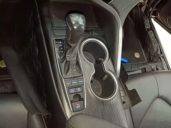 Toyota Camry 2024