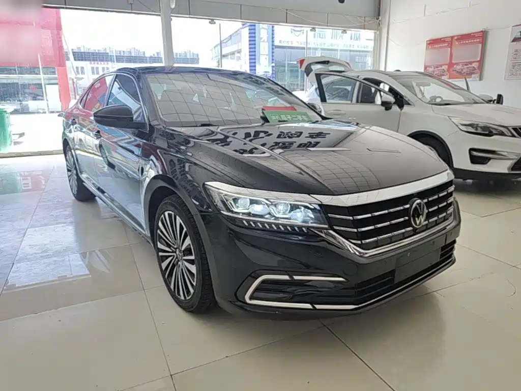 Volkswagen Passat 2021
