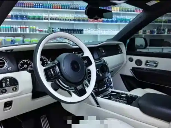 Rolls-Royce Cullinan 2019
