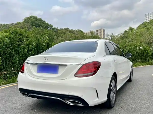Mercedes-Benz C-Class 2020