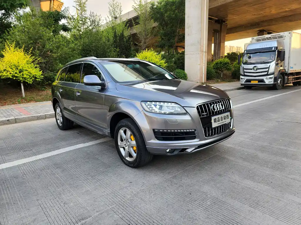 Audi Q7 2015 — фото 8