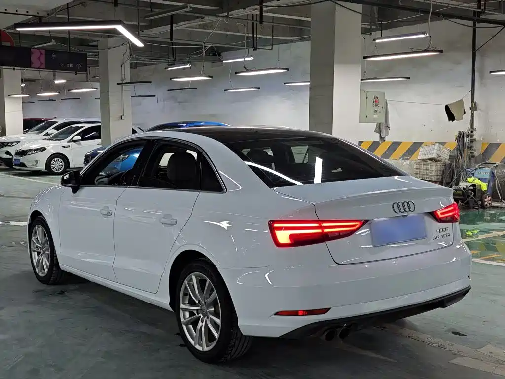 Audi A3 2017 — фото 13