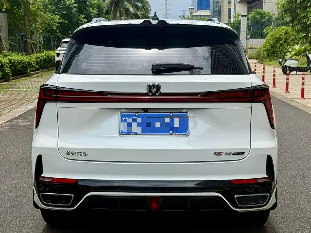 Changan CS75PLUS 2023 — фото 8