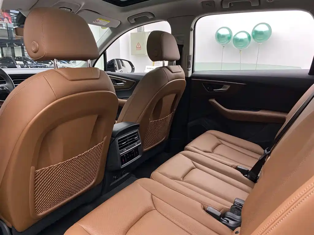 Audi Q7 2025