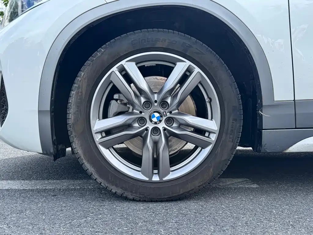 BMW X2 2021 — фото 18