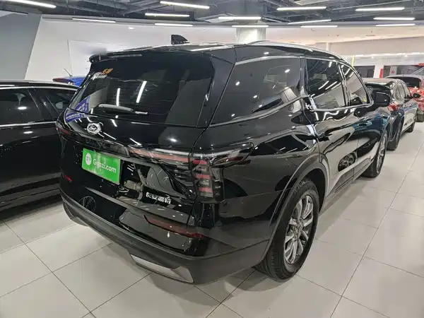Ford Edge 2024