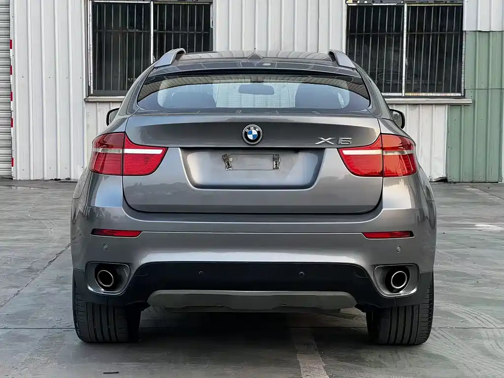 BMW X6 2010 — фото 12