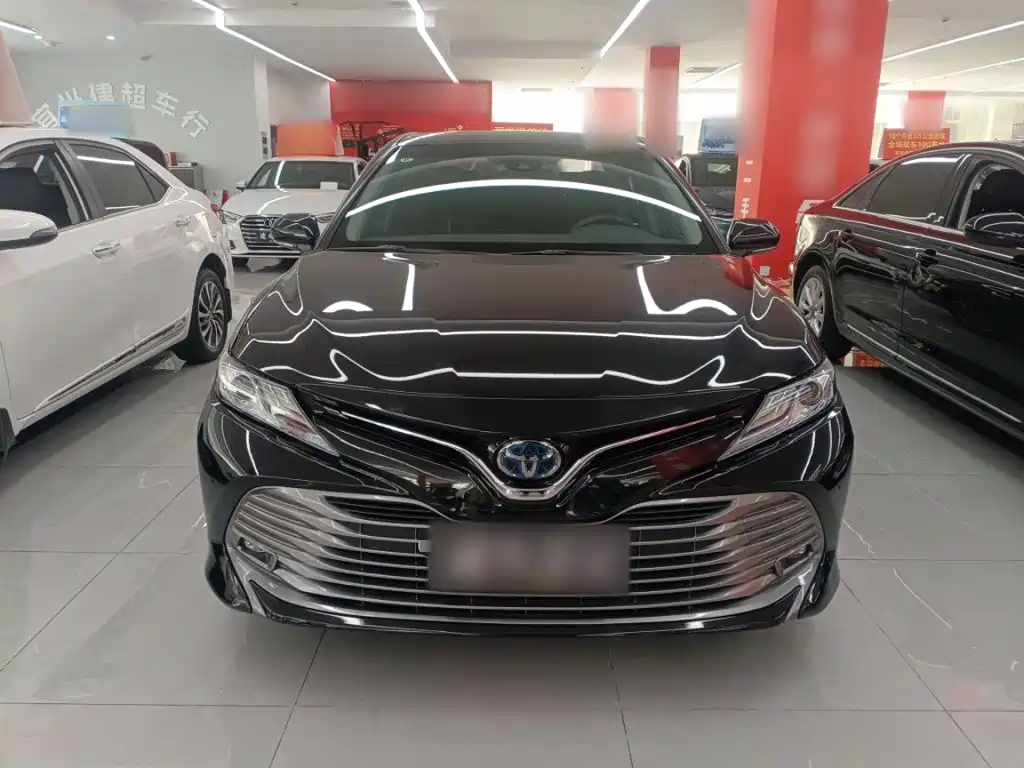 Toyota Camry 2020