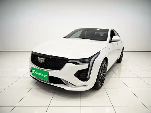 Cadillac CT4 2023