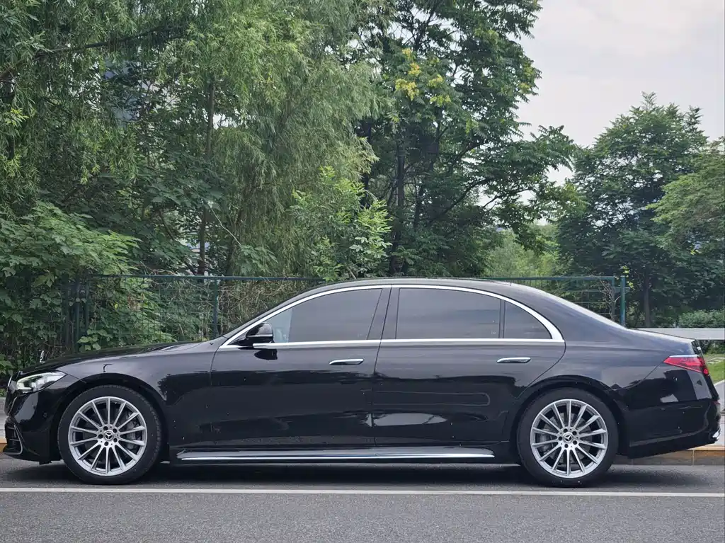 Mercedes-Benz S-Class 2023 — фото 2