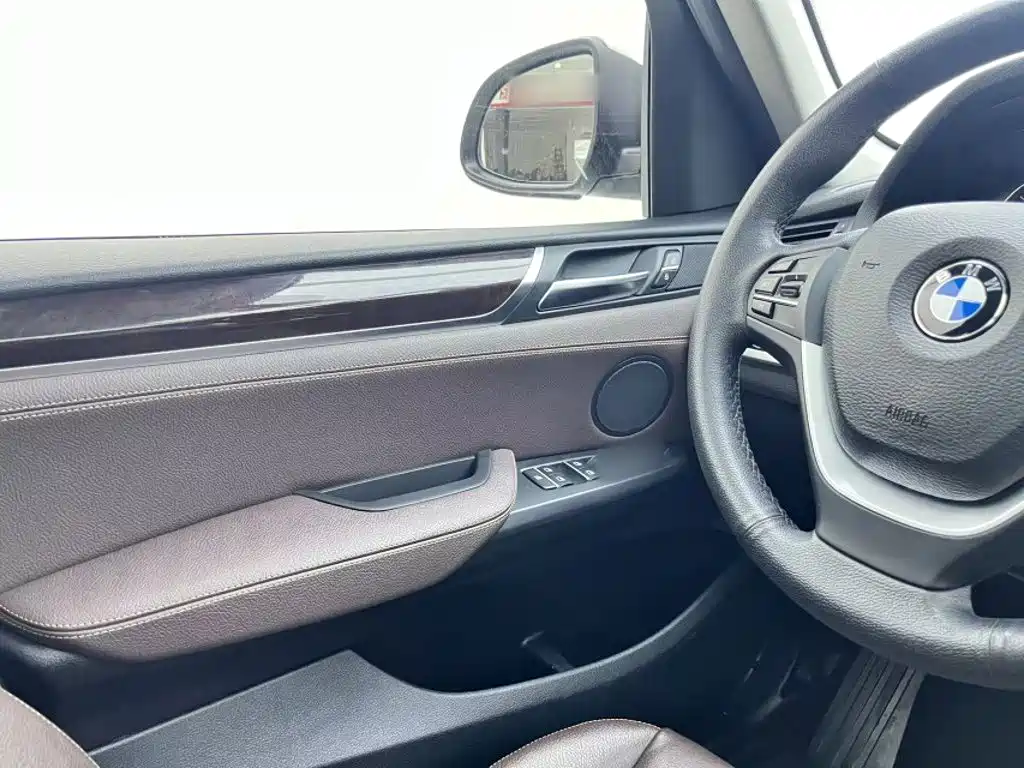 BMW X3 2016 — фото 15